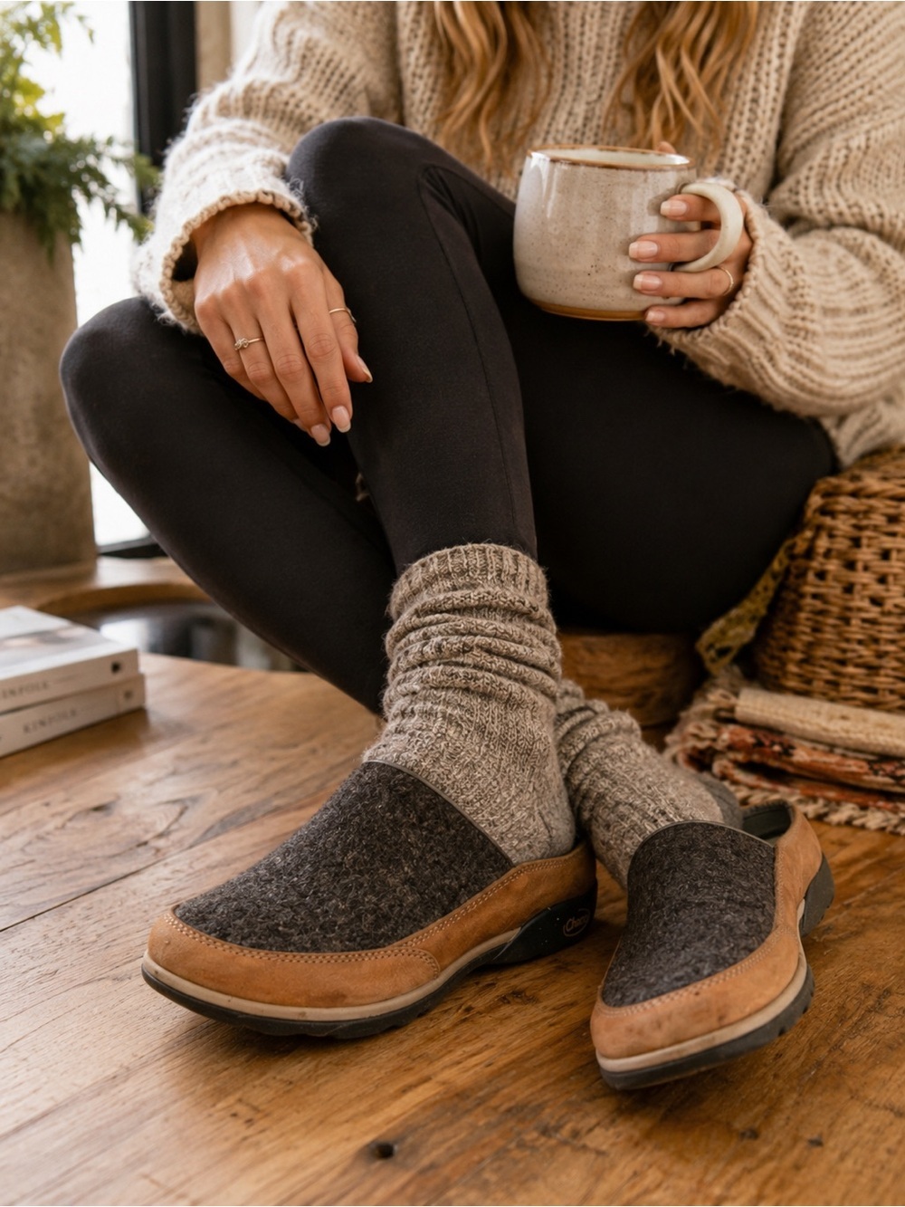 Chaco Quinn Wool Blend Slip-On Clogs Womens 8 Gray Brown Leather Mule Shoes